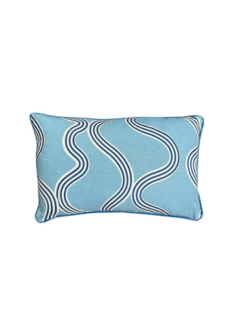 Spaghetti lumbar cushion in blue + navy